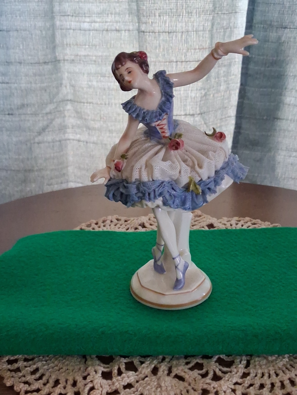Porcelain Ballerina Figurine in Lavender and White - Decorative Home Art